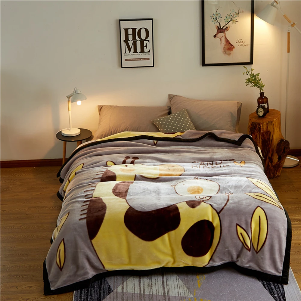

2018 Yellow Giraffe Grey Soft Winter Print Thick Blanket Little Throws Raschel Microfiber Plaids Bedsheet Polyester
