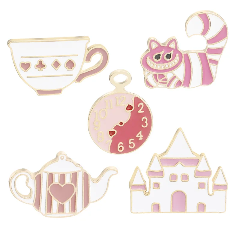 

Male and female badge Creative Castle Teacup Teapot Drop Oil Pin Badge Jewelry Good Friend Gift Pin Wholesale