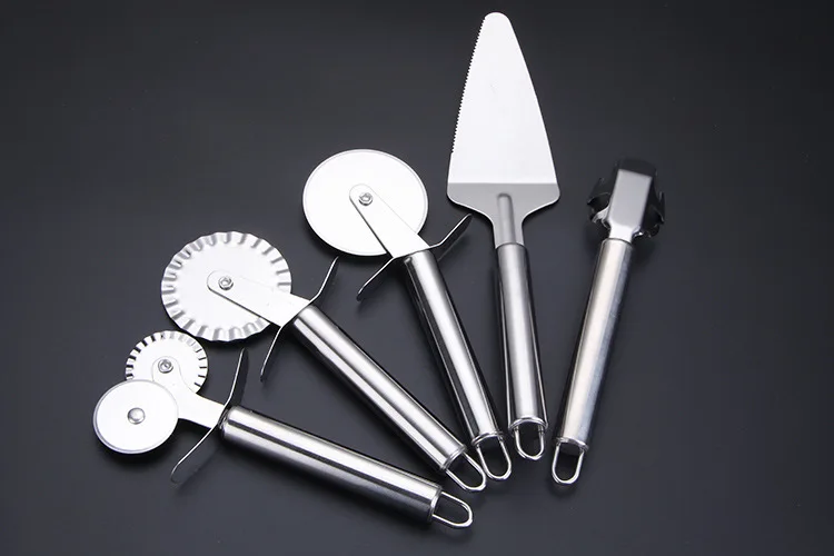 1PC New Stainless Steel Double Roller Pizza Knife Cutter Pastry Pasta Dough Crimper Round Hob 4cm Lace Wheel Kitchen tool PM 014