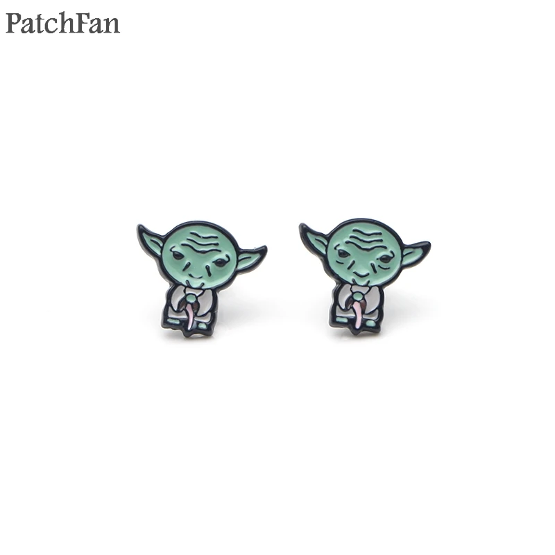 

Patchfan Yoda Movie Punk charm earrings enamel Zinc creative party favor women Souvenir present jewelry for fans A0710