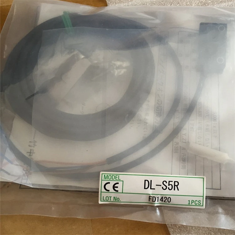 

Diffuse reflection photoelectric switch sensor DL-S5R Warranty For Two Year