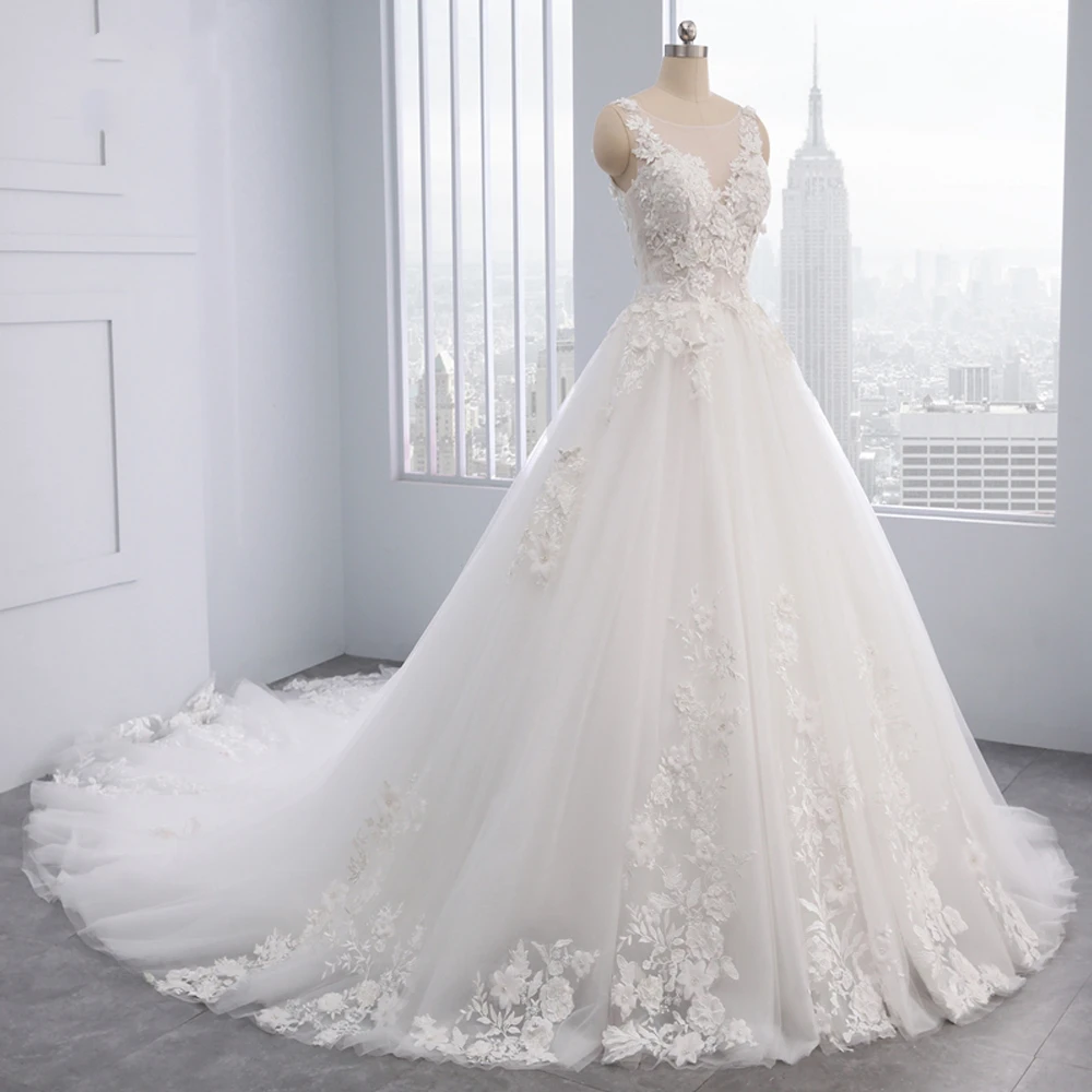 

Elegant Flowers Lace Princess Ivory/White Wedding Dress 2019 Appliques Beaded Vintage Bride dresses Vestido De Noiva Plus Size