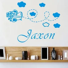 Nome personalizado Ao Cliente Avião Bebê Crianças Berço vestido decalque da parede da sala etiqueta Da Escola Berçário Adesivos de Parede Decorativos Para Casa
