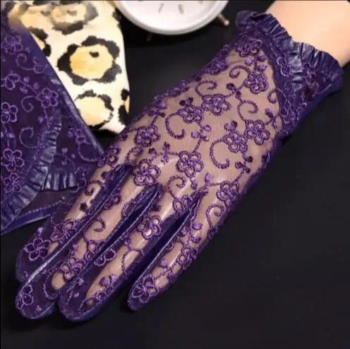 Black sexy lace gloves high quality ladies genuine leather sheepskin gloves sun protection gloves mittens