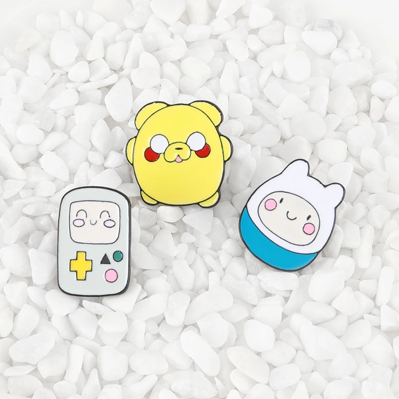 

Adventure Time BMO Finn Jake Cartoon Pins Brooches Badges Enamel for Children Boy Girls Cute Jewelry Accessories Gift Decoration