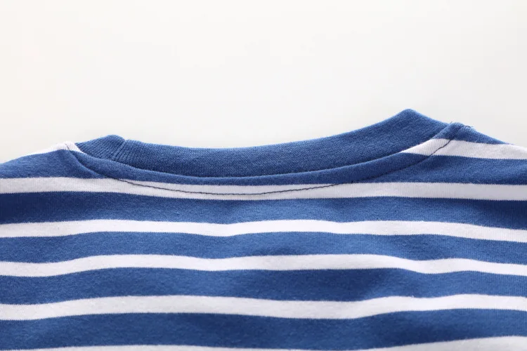 5500765575_2142970538