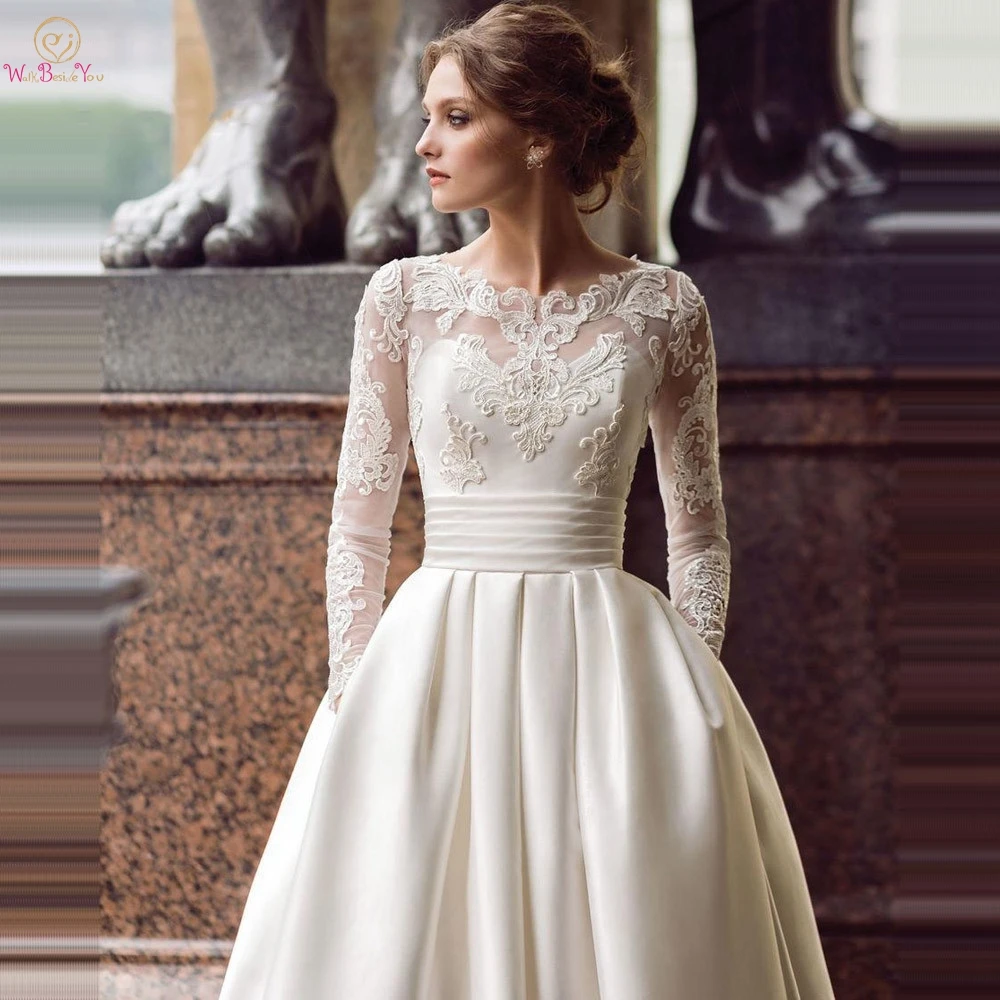 

Long Sleeves Wedding Dresses 2019 Modest Lace Appliques Pleats Ball Gown Scoop Neck Button Satin Elegant Bridal Gown Sweep Train
