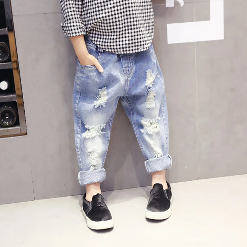 Jeans pantalone strappato casual slimfit bambino ragazzo 4 6 8 10 12 anni Jeans pantalone strappato casual slimfit bambino ragazzo 4 6 8 10 12 anni