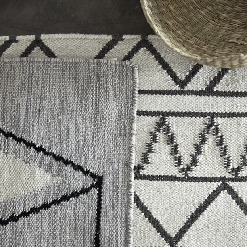 100% wool Kilim Carpet geometric Bohemia Indian Rug plaid black white grey striped Modern contemporary design Iran Nordic style|indian kilimdesign carpet -