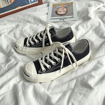 

Womens Skateboarding Shoes Skateboard Sneakers Low Upper Flat Shoes Casual White Sneakers Women Breathable Sport Shoes N3-41