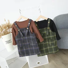 Осенние модные комплекты одежды в клетку в Корейском стиле для девочек Детская однотонная Базовая футболка с длинными рукавами+ клетчатый комбинезон, платье комплект из 2 предметов