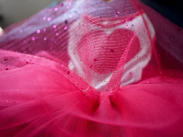 Newly Sexy Tulle Puppy Dog Cat Clothes Red Heart Cat Dress Skirt Wedding Dresses Pet Dog Apparel in Spring and Summer Wholesale XS-XXL9