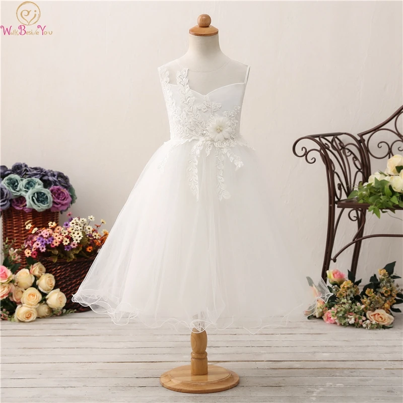 

2019 Ball Gown Flower Girls Dresses Sheer Appliques Girls Wedding Birthday Party Communion Gowns With Beauty Bow Pageant Dress