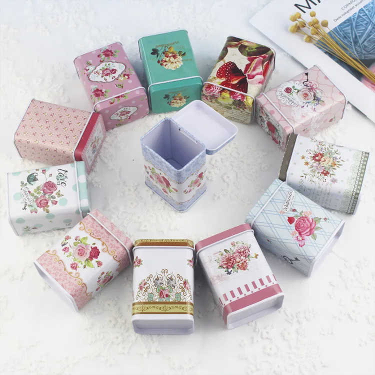 

New European Flowers Flip Portable Small Storage Iron Box Mini Gum Candy Storage Box With Cover Flower Tea Jar Box Household