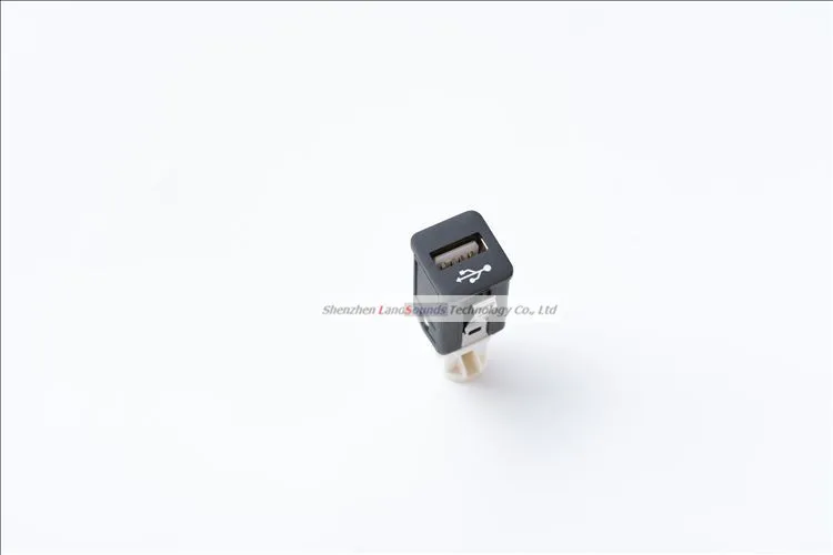 

OEM 4 PIN USB Connecor Adapter USB Socket Adapter for BMW 1 2 3 4 5 6 Series