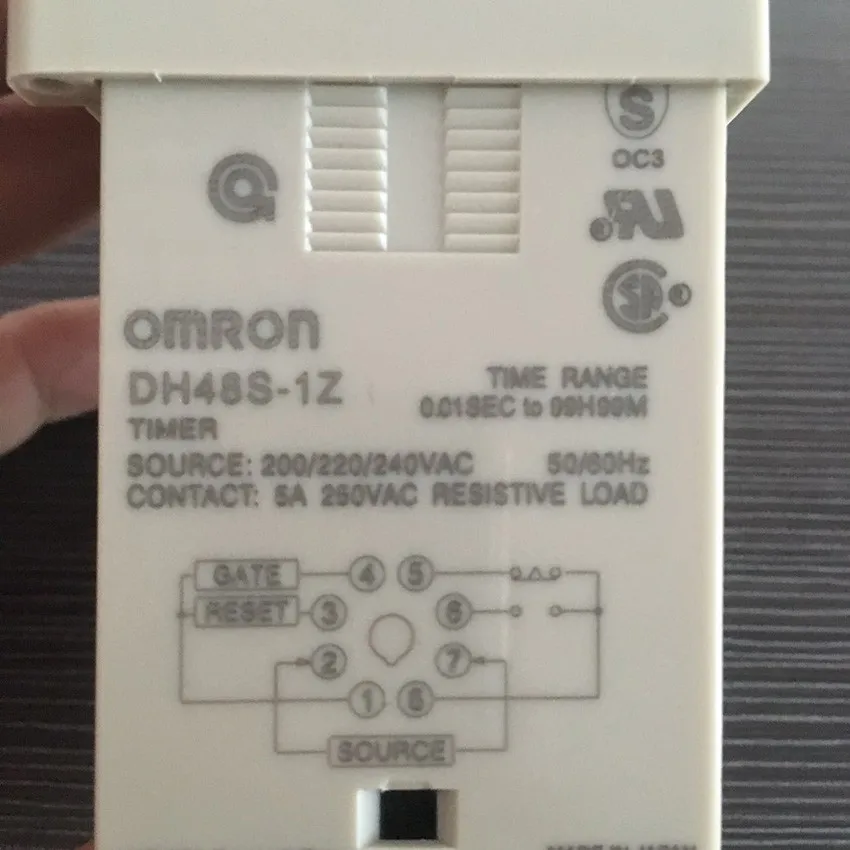 Высокое качество Omron Реле времени DH48S-1Z цифровой таймер AC220V Цифровое реле задержки времени 0.01S-99H99M с цоколем в комплекте