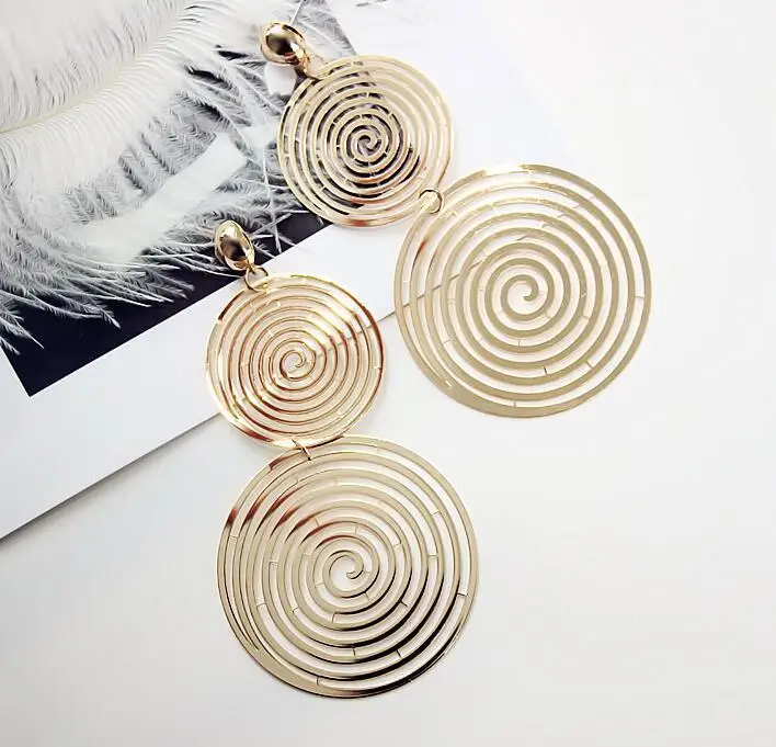 Women's Golden Circles Long Drop Earrings bohemian classic all-match Spiral pattern Hollow out fashion Jewelry Drop Earrings Women's Golden Circles Long Drop Earrings bohemian classic all-match Spiral pattern Hollow out fashion Jewelry Drop Earrings