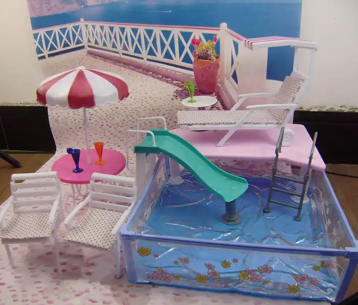 barbie doll house with swimming pool