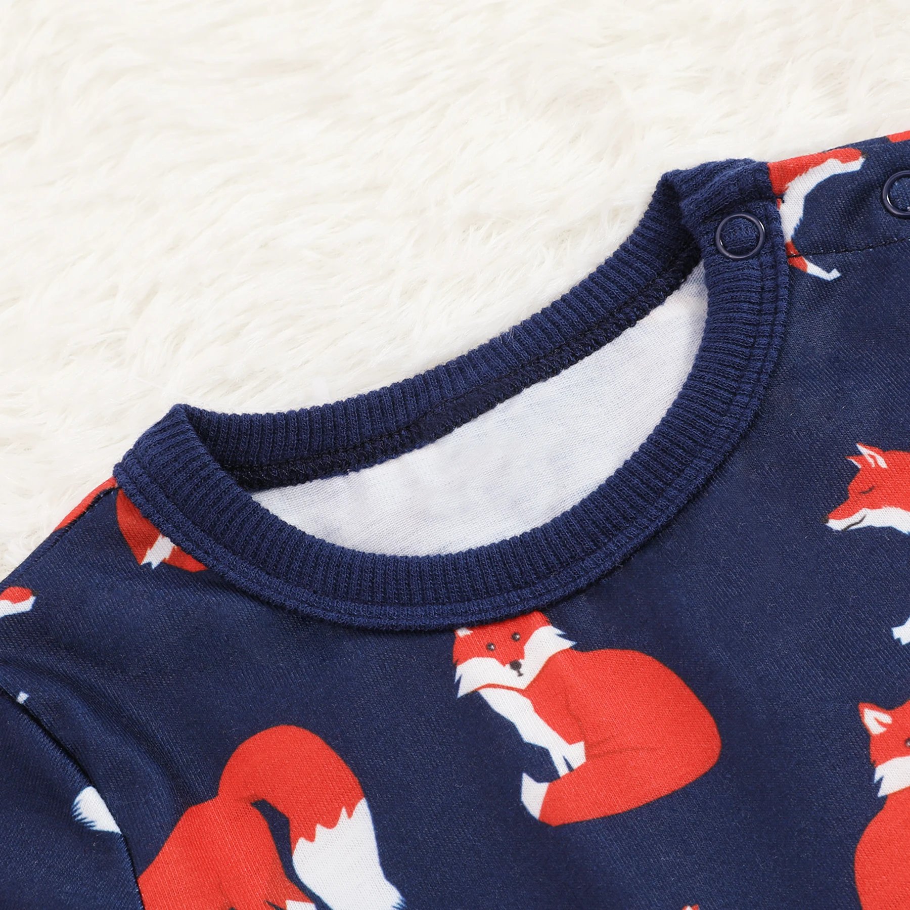 PatPat Spring and Autumn New Parent-child Leisure Cotton Cute Comfortable Family Fox Print Pajamas Set Mom Dad And Me