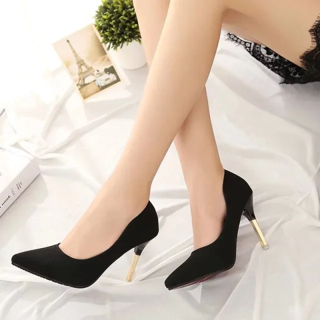 

2019 Hot Comfortable Fashion Charm Pointed Stiletto Shoes Shallow Mouth Korean Version Trend Non-slip Comfortable Stiletto Shoes