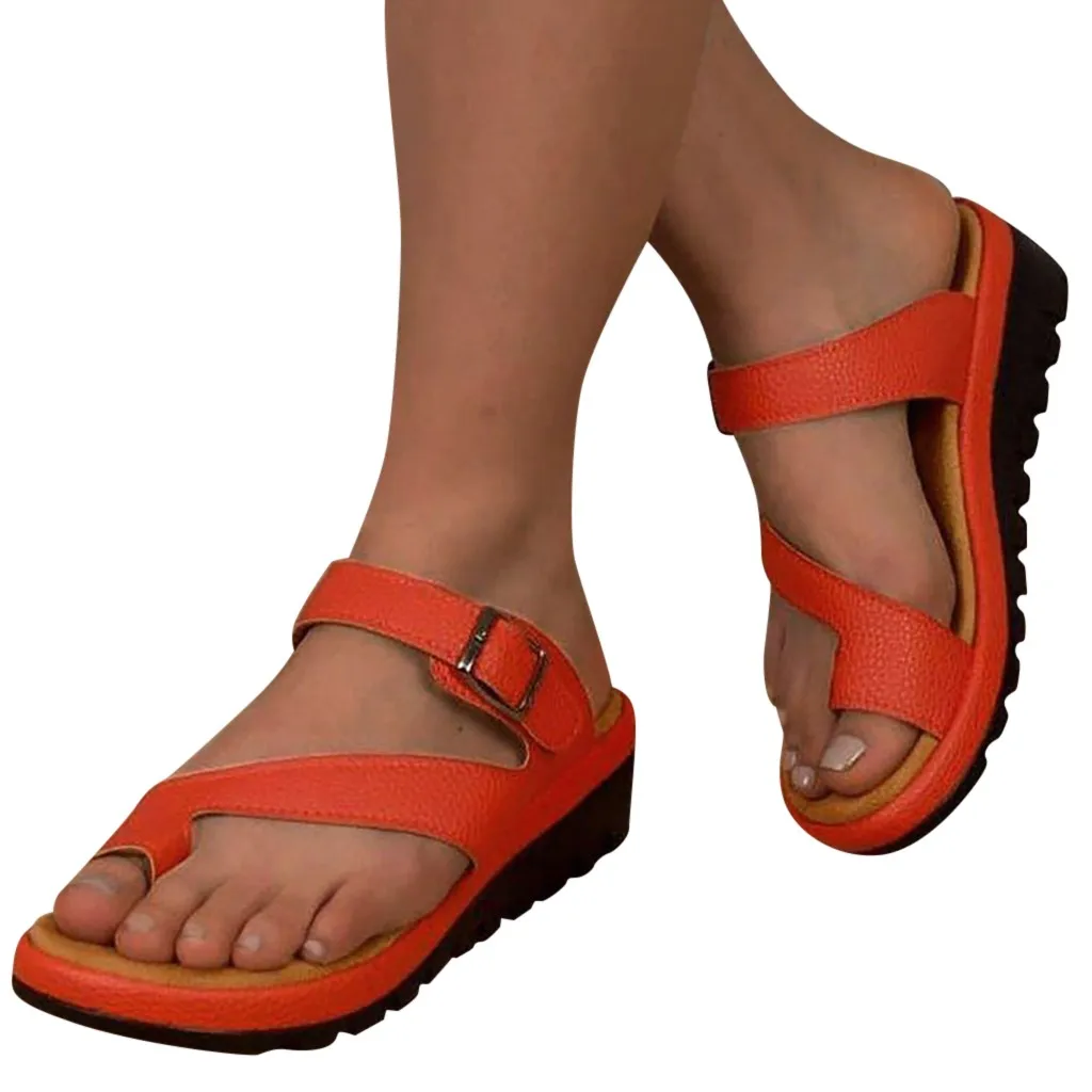 Новинка года; женские летние шлепанцы; обувь на платформе и без каблуков; пляжная обувь до щиколотки на танкетке с открытым носком; женские модные пляжные сандалии в римском стиле - Цвет: Red