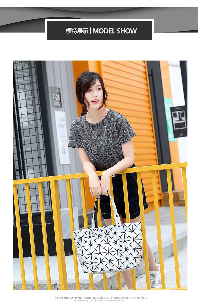ZYJ Deformable Women Laser Geometry Quilted Plaid Pearlescent Handbag Shoulder Bags Casual Sequins Lattice Foldable Tote Bag (3)