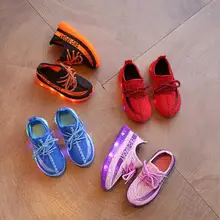 2017 Enfants De Mode casual Garçons Filles De Noix De Coco shoes Étudiant gir boy Shoes Sport de Course Shoes LED Lumière Shoes 21-35 1-15year