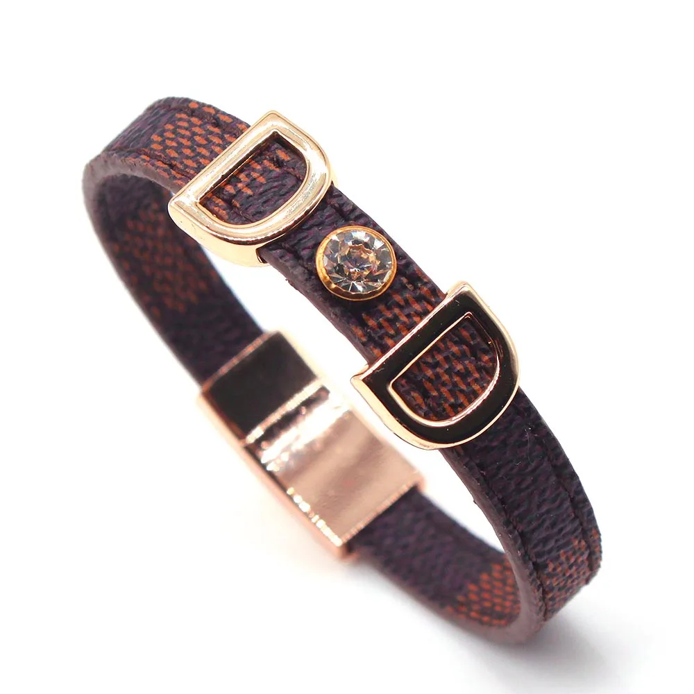 D& D, кожаный браслет, ручная Женская цепочка, простой, универсальный, со словом, сплав, широкий кожаный браслет& браслет