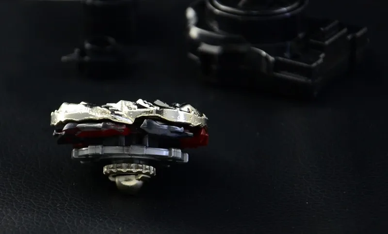 

oMoToys Bey Burst Blade Set 4D Metal Fusion LDrago Guardian BB121 S130MB Launcher Pack