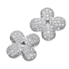 Jóias Na Moda Hot Mulheres Encantos Flor Micro Pave Zircon Clover Planta Beads Para Colar Pulseira DIY Acessórios Da Jóia CHF155