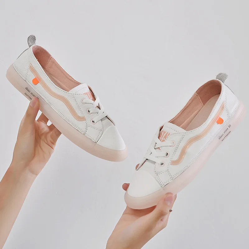 

2019 summer new style simple and simple color matching casual shoes women leather comfortable wild cross straps flat shoes.