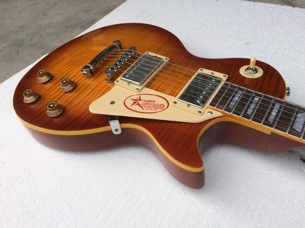 Гитара fender красное дерево. Gibson les paul wood. Большая гитара как называется. Sigma travel guitar. Fender cd-60.