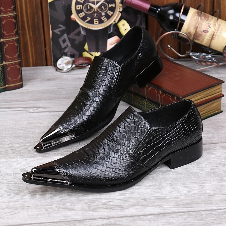 chaussures en cuir de poisson
