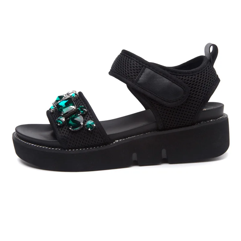 

2018 new women's sandals platform diamond sandals fashion simple casual shoes.