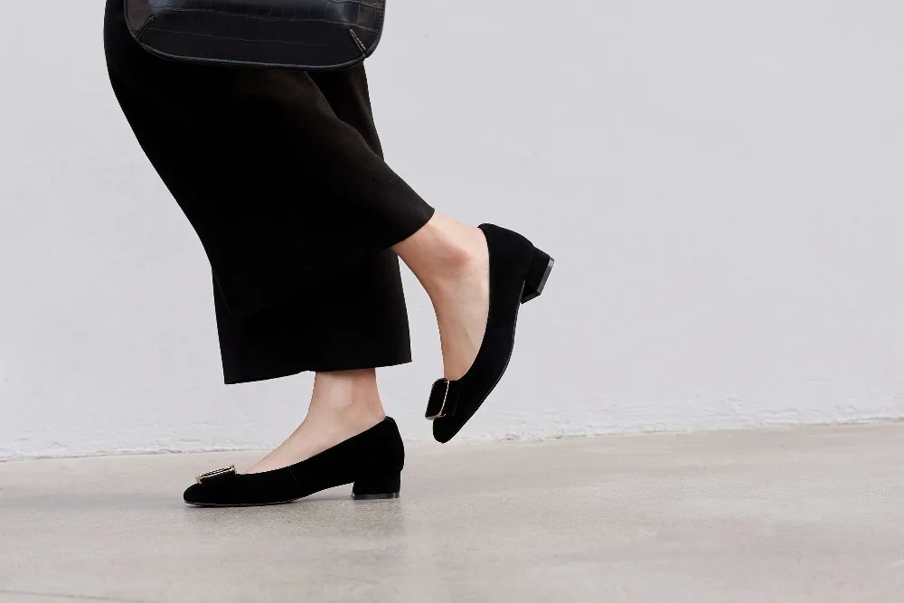 Krazing Pot/Роскошные слипоны из натуральной кожи на низком каблуке; классическая изящная женская обувь с квадратным носком и металлической пряжкой в стиле голливудской кинозвезды; L10