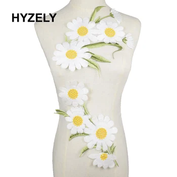 

White Sun Flowers Patches Flowers Embroidered Sew On Patch For Clothing Jacket Applique DIY Accessory Scrapbooking