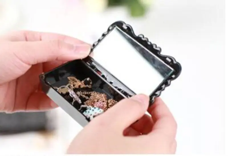 New Acrylic Rectangle White/Rose/Pink/Black Rose Flower Eyelash Storage Box Makeup Cosmetic Mirror Case Organizer Makeup Too Kit New Acrylic Rectangle White/Rose/Pink/Black Rose Flower Eyelash Storage Box Makeup Cosmetic Mirror Case Organizer Makeup Too Kit