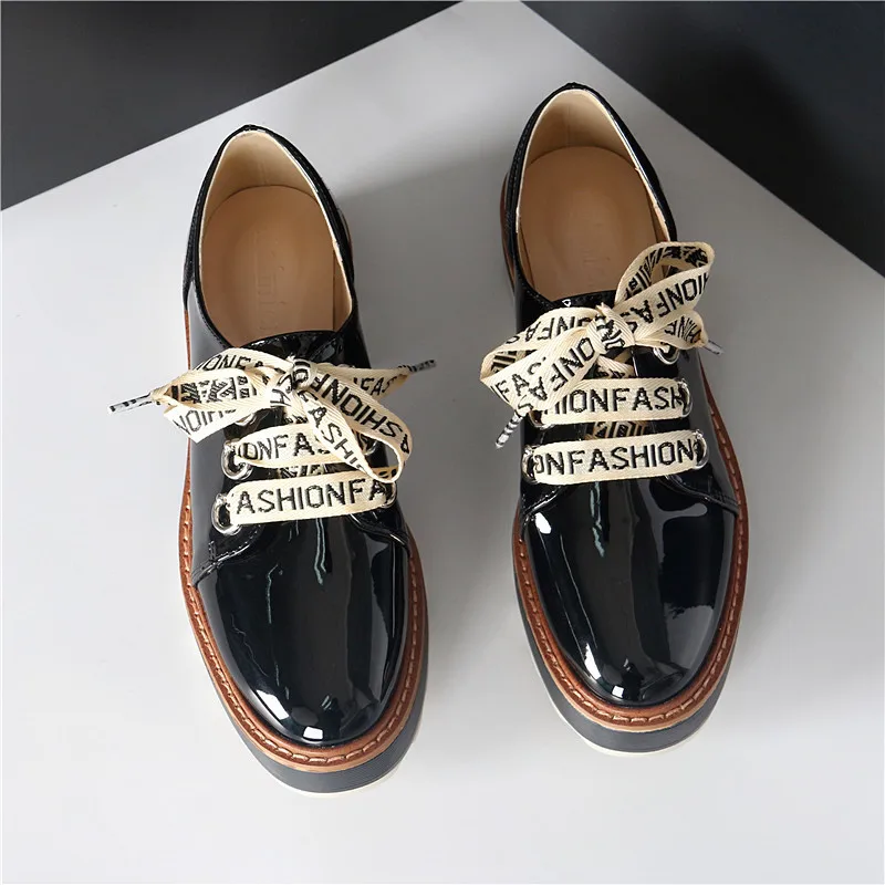 

British Ladies Riband Derby Shoes Japanned Leather Loafers Women Lace-Up Letter Print Brogues Platform Oxfords Espadrilles Flats