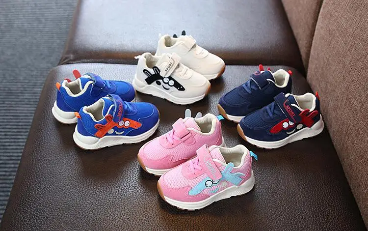 الأطفال عارضة الأحذية الفتيان خليط حذاء رياضة الأزياء تنفس الوظائف الاطفال المضادة زلق المطاط أسفل تزلج أحذية #25