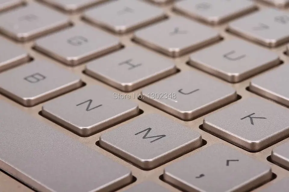 78676786786