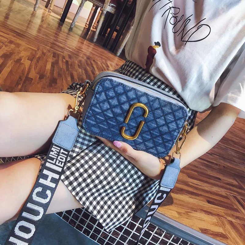 

Diamond Lattice Letter Wide Strap Shoulder Messenger Bags Women Purse and Handbags Crossbody Bags for Women