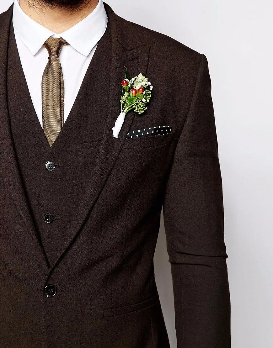 Fashionable Brown Groom Tuxedos Groomsmen Mens Wedding Suits Prom Bridegroom (Jacket+Pants+Vest+Tie)