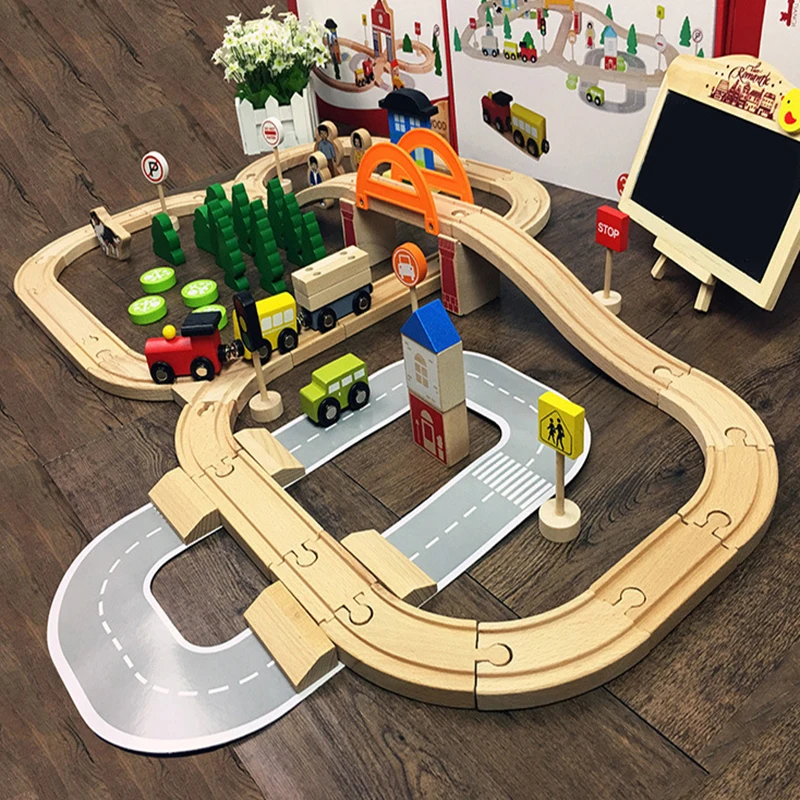 Goedkoop 78PCS Verkeer Houten Trein Spoor Magnetische Auto Model Slot Puzzels Houten Railway Vroege Educatief Speelgoed Voor Kinderen En Vrienden