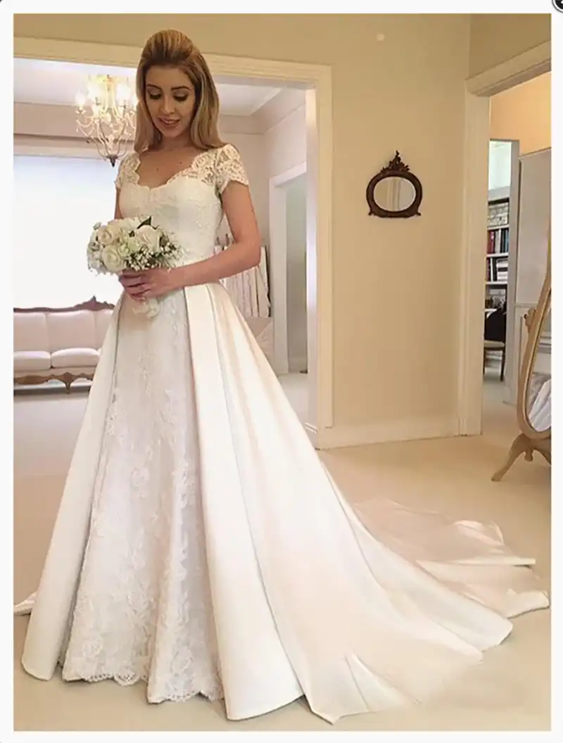 vestido de noiva frente unica com renda