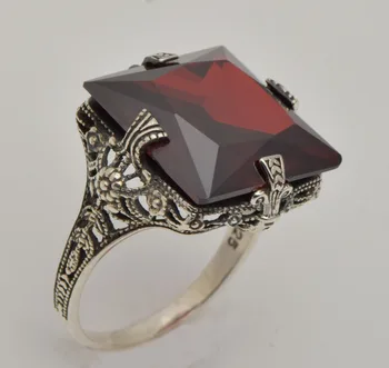 

Free shipping European classic palace restoring ancient ways is royal the wind Fashion jewelry, 925 sterling silver garnet ring