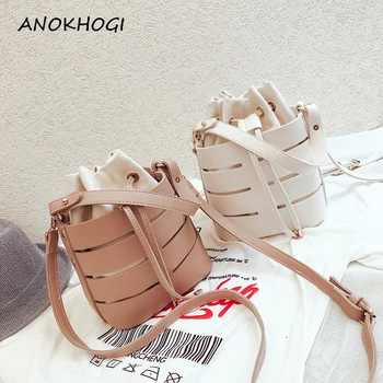 

Striped Hollow Out Women Fashion Bucket Shoulder Bags New String Patchwork Mini Ladies Crossbody Bag Handbags B297