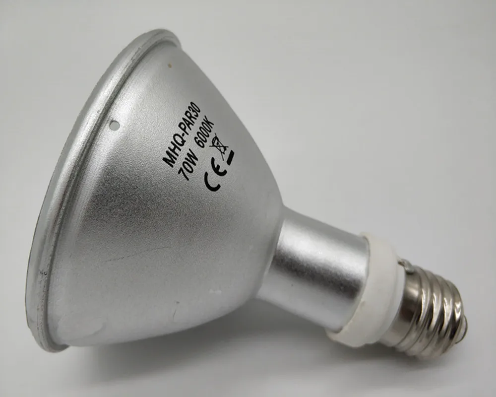 

Reptile UVA UVB Metal Halide Lamp For Reptile Heating Lighting Use New PAR30 35W 50W 70W With E27 Base