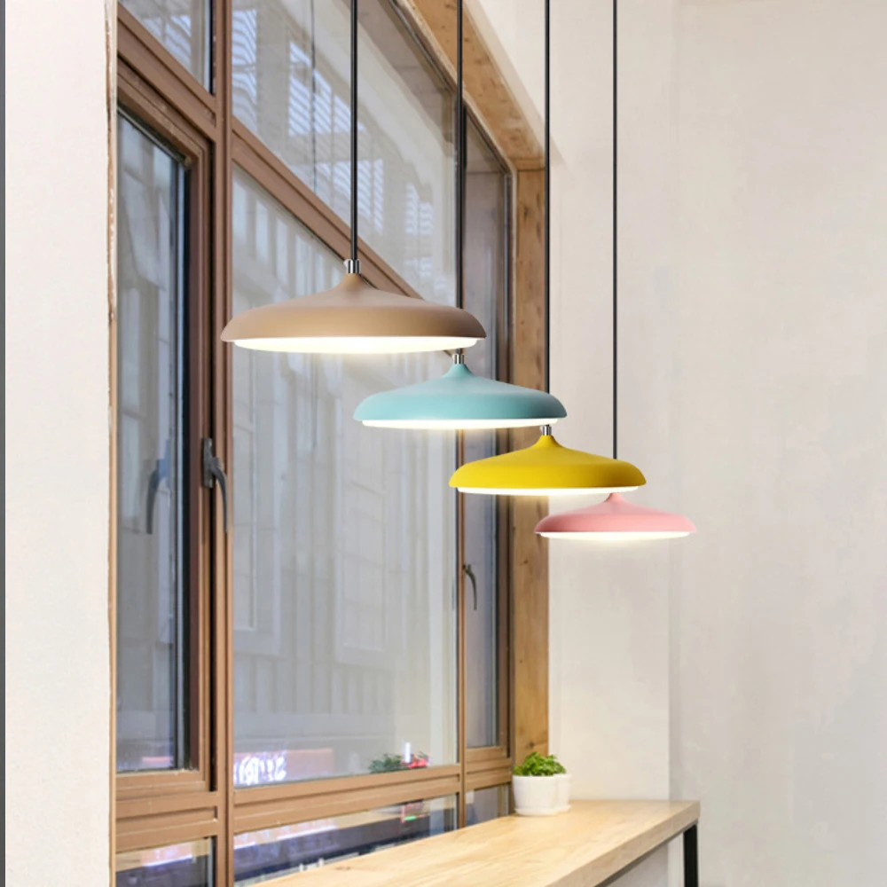 Billig Nordic bunte einfache led Anhänger Licht UFO Runde Platte Suspension Lampe Esszimmer Wohnzimmer bar hotel Fliegende Untertasse Hängen Lampe