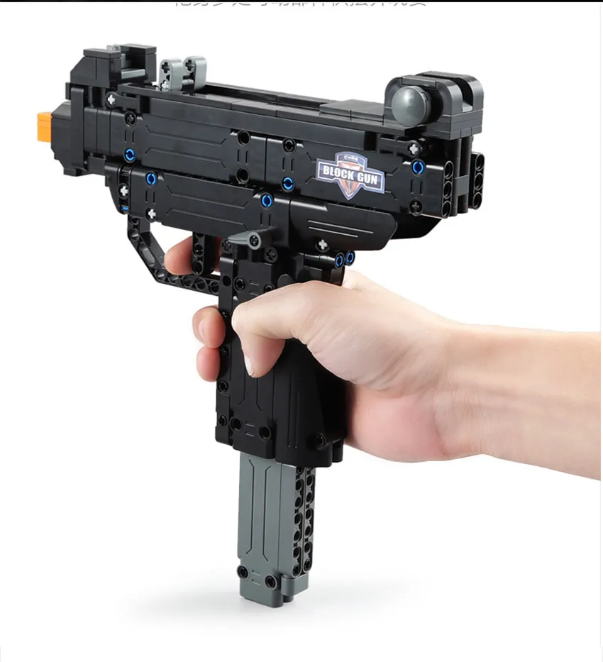LEGO-building-block-gun-81008_03