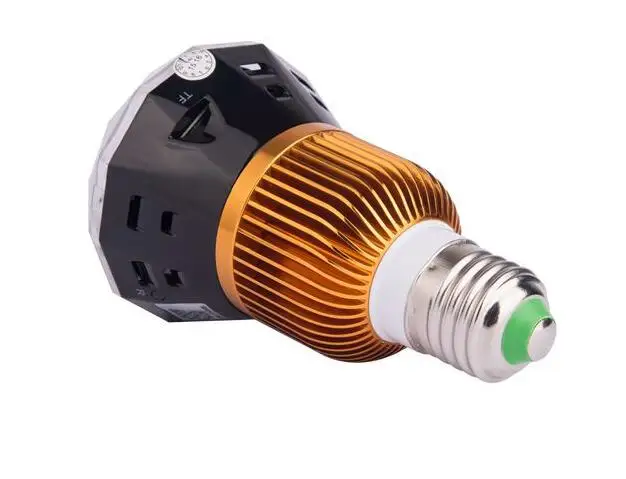 

wifi camera with mobile phone control led light .